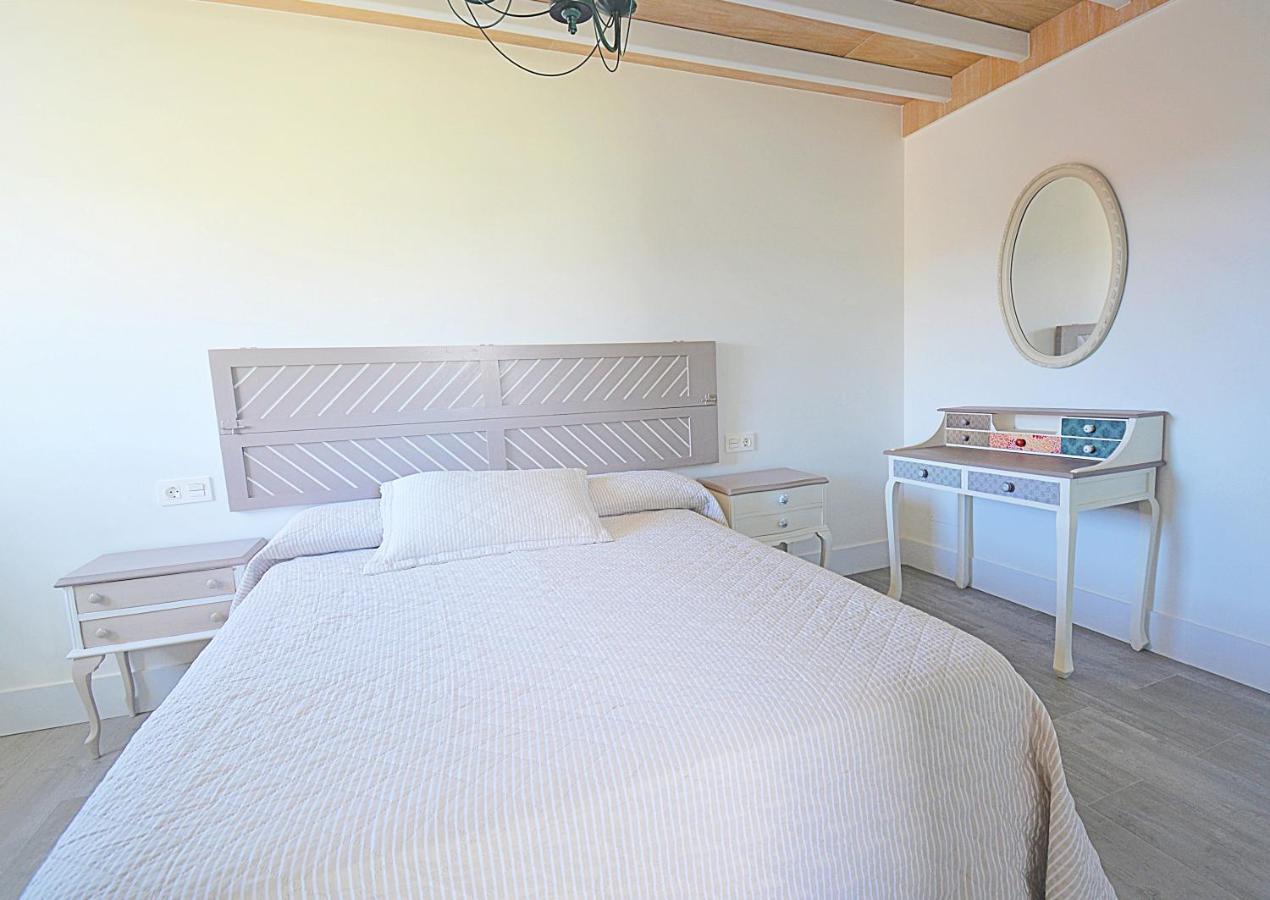 Galihost - Apartamentos Mamuela Ribadumia Buitenkant foto